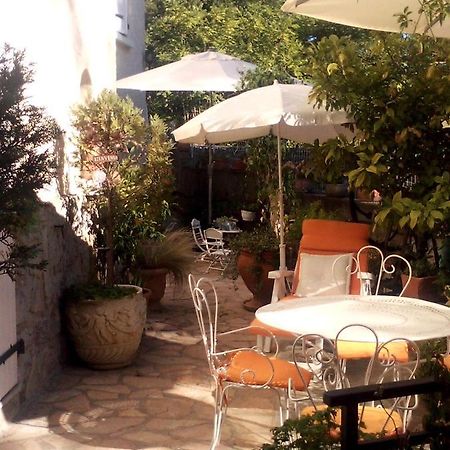 Apartament L'Oustale Ruoms Zewnętrze zdjęcie