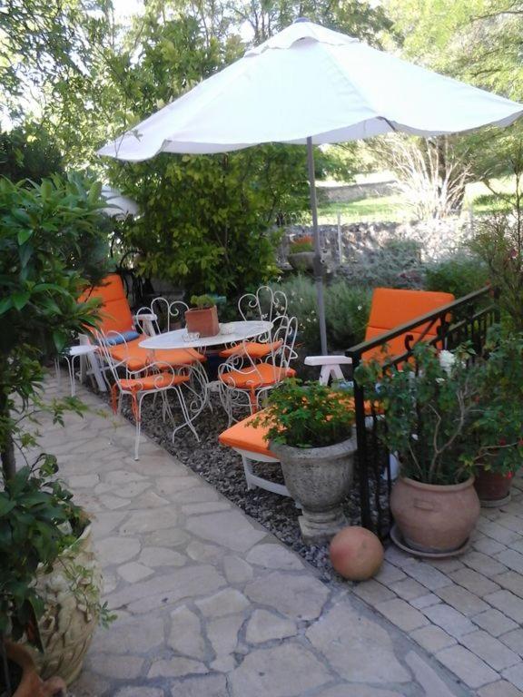 Apartament L'Oustale Ruoms Zewnętrze zdjęcie